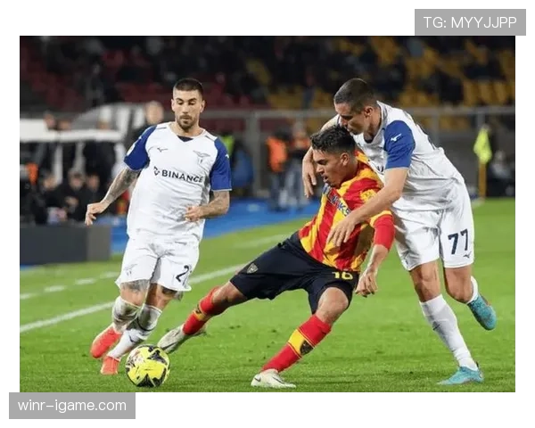 莱切核心球员表现出色，助力球队再夺冠军，整体竞争力持续增强