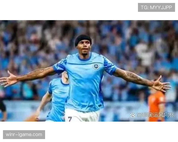 阿什拉夫对英超转会传闻表现出浓厚兴趣，期待职业生涯迎来新突破