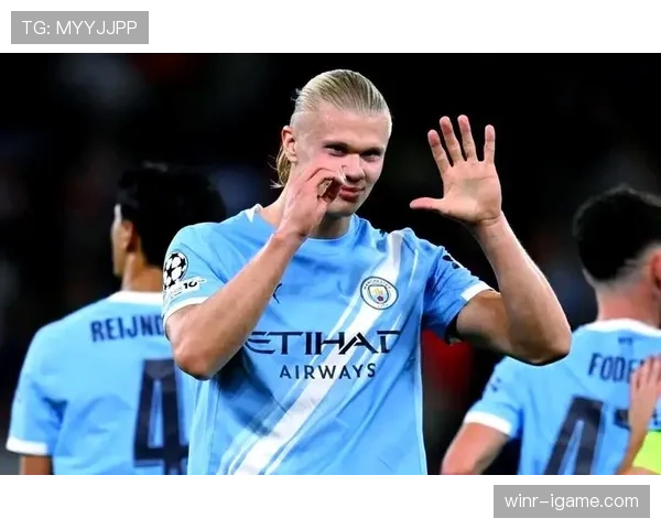 阿尔瓦雷斯携手哈兰德，曼城锋线火力全开引瞩目