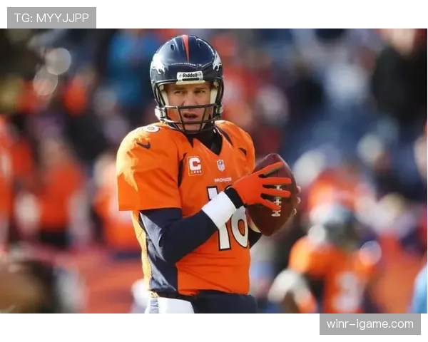 拉菲尼亚与奥尔莫新赛季战术博弈升级,球队阵容深度显著增强 拉菲尼亚与奥尔莫新赛季战术博弈升级,球队阵容深度显著增强